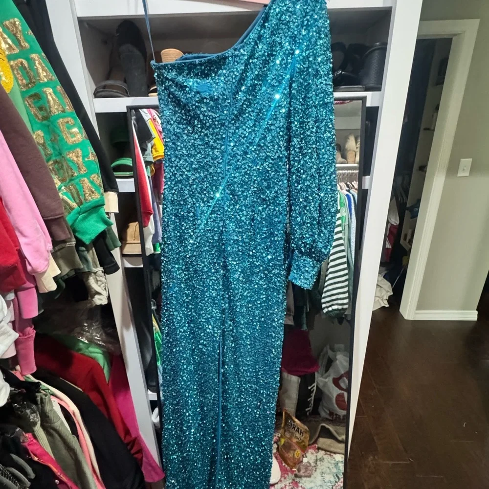Teal Sequin One-Shoulder Gown - Picture 2 of 5